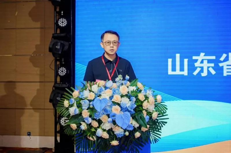 Mifantoha amin'ny Fampandrosoana Maneran-tany: Ny Fikambanan'ny Indostrian'ny Structure Steel Shandong dia nahomby tamin'ny fihaonambe fifanakalozana traikefa momba ny iraisam-pirenena momba ny indostria