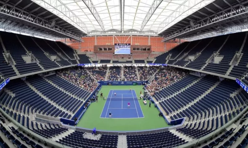 Fanorenana vy amin'ny kianjan'ny Tennis Indoor